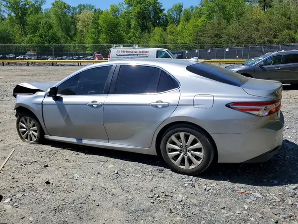 4T1B11HKXKU770960 2019 TOYOTA CAMRY - Image 2