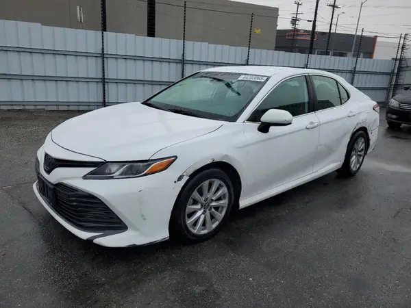4T1B11HKXKU771316 2019 TOYOTA CAMRY - Image 1