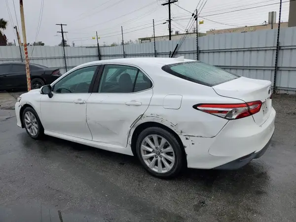 4T1B11HKXKU771316 2019 TOYOTA CAMRY - Image 2
