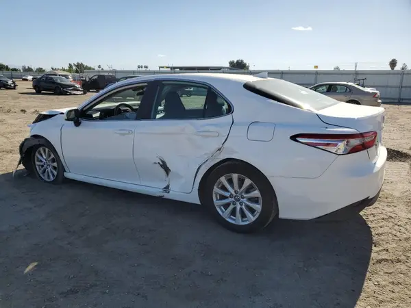 4T1B11HKXKU771428 2019 TOYOTA CAMRY - Image 2