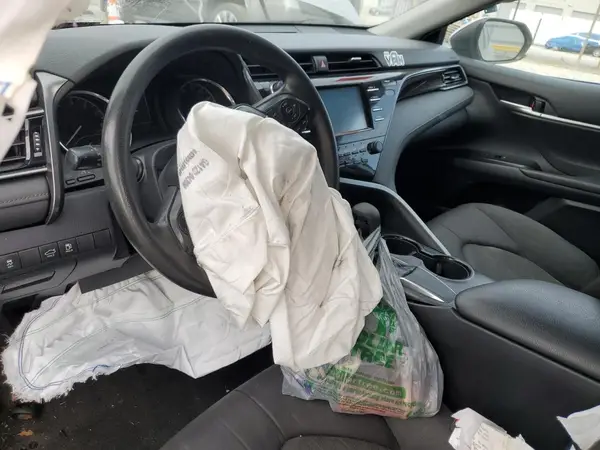 4T1B11HKXKU772255 2019 TOYOTA CAMRY - Image 8