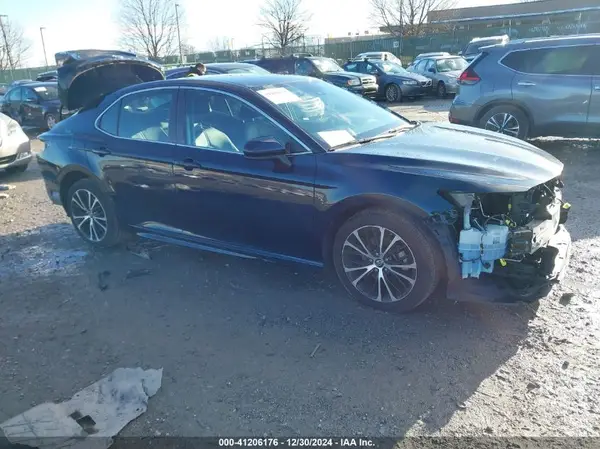 4T1B11HKXKU774247 2019 TOYOTA CAMRY - Image 1
