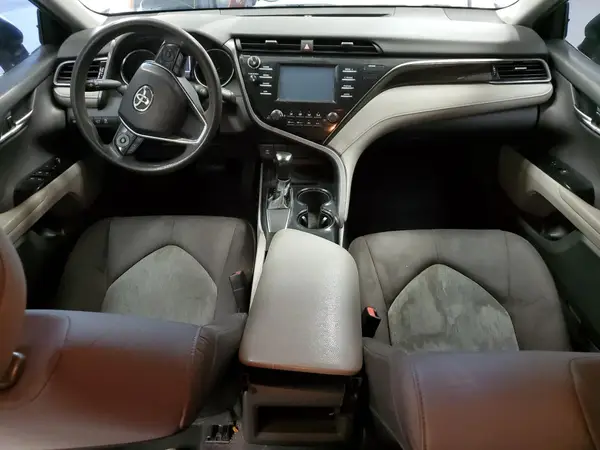 4T1B11HKXKU785765 2019 TOYOTA CAMRY - Image 8