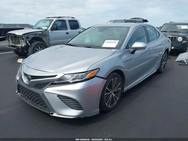 4T1B11HKXKU788438 2019 TOYOTA CAMRY - Image 2