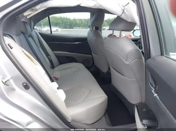 4T1B11HKXKU788438 2019 TOYOTA CAMRY - Image 8