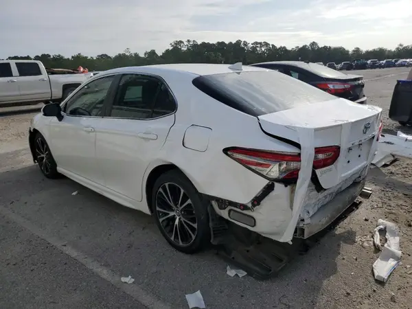 4T1B11HKXKU789833 2019 TOYOTA CAMRY - Image 2