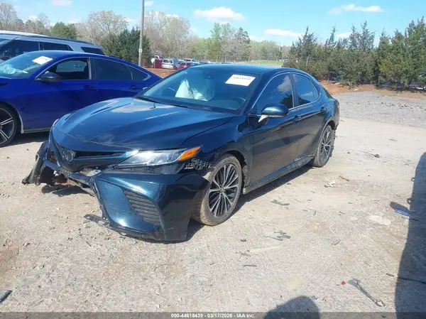 4T1B11HKXKU790156 2019 TOYOTA CAMRY - Image 2