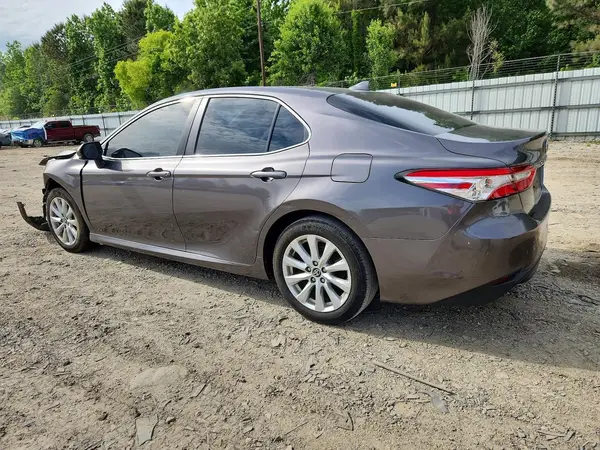 4T1B11HKXKU791260 2019 TOYOTA CAMRY - Image 2