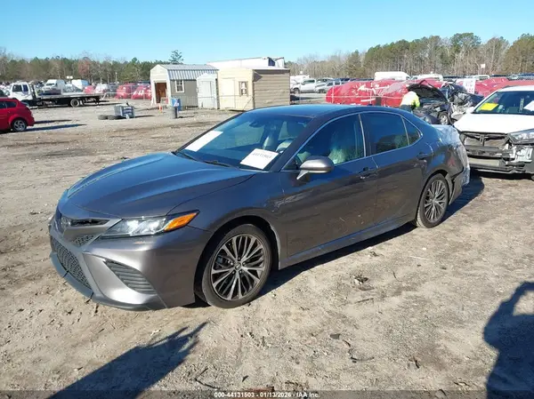 4T1B11HKXKU791873 2019 TOYOTA CAMRY - Image 2