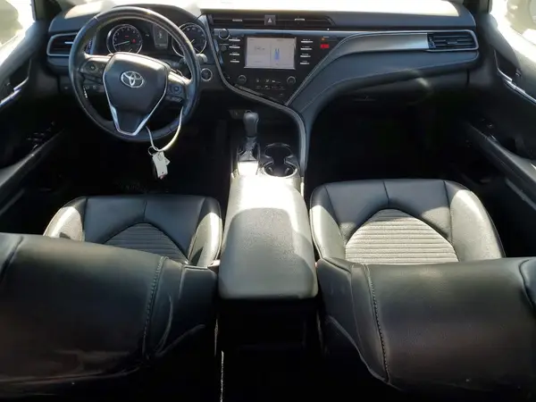 4T1B11HKXKU795437 2019 TOYOTA CAMRY - Image 8