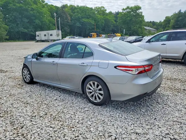 4T1B11HKXKU797401 2019 TOYOTA CAMRY - Image 2