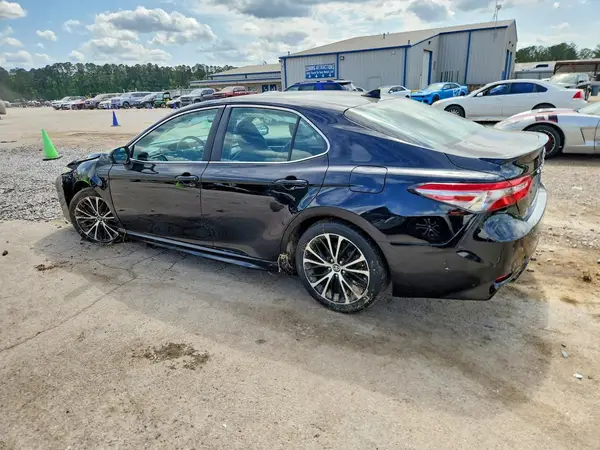4T1B11HKXKU800474 2019 TOYOTA CAMRY - Image 2