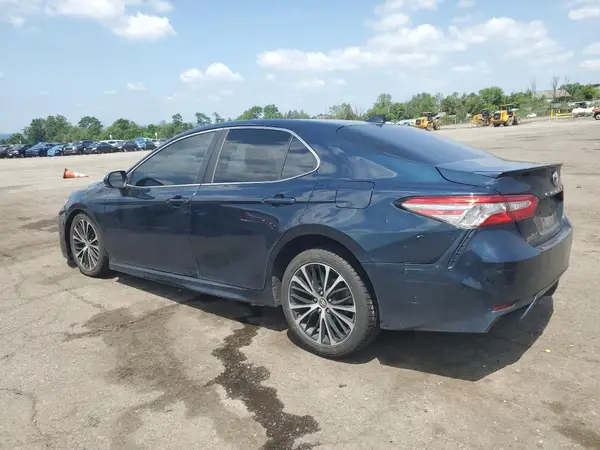 4T1B11HKXKU802032 2019 TOYOTA CAMRY - Image 2