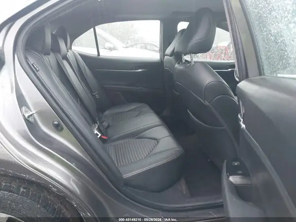 4T1B11HKXKU802743 2019 TOYOTA CAMRY - Image 8