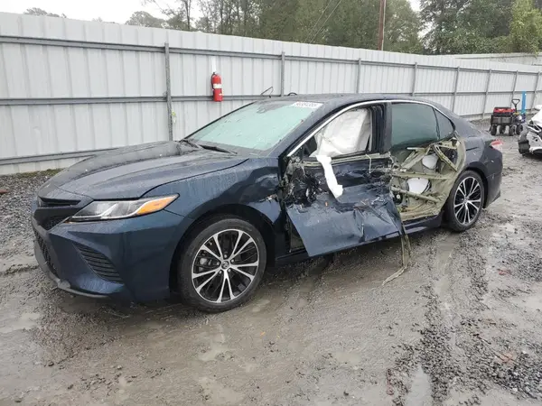 4T1B11HKXKU803102 2019 TOYOTA CAMRY - Image 1
