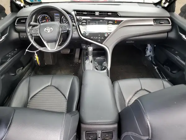 4T1B11HKXKU811006 2019 TOYOTA CAMRY - Image 8