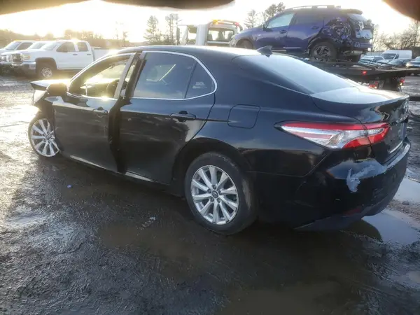4T1B11HKXKU811295 2019 TOYOTA CAMRY - Image 2