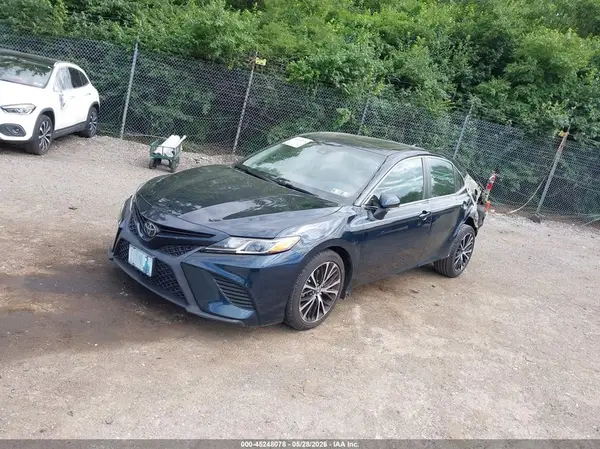 4T1B11HKXKU813452 2019 TOYOTA CAMRY - Image 2