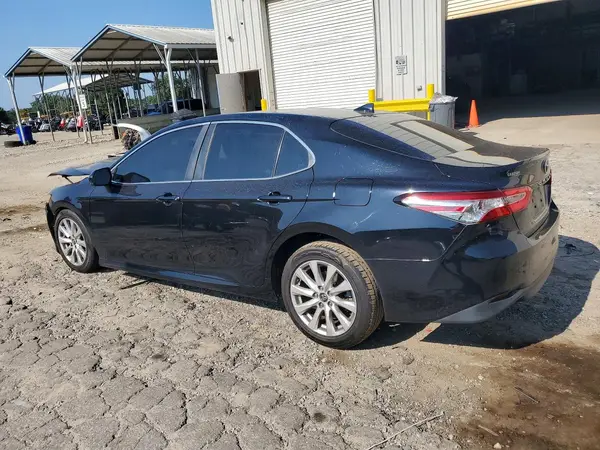 4T1B11HKXKU817467 2019 TOYOTA CAMRY - Image 2