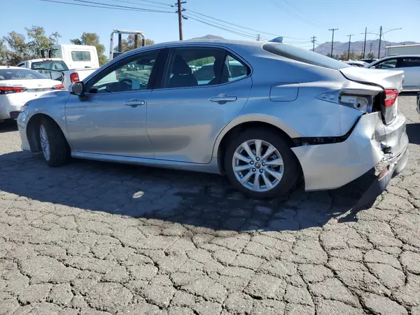 4T1B11HKXKU821888 2019 TOYOTA CAMRY - Image 2
