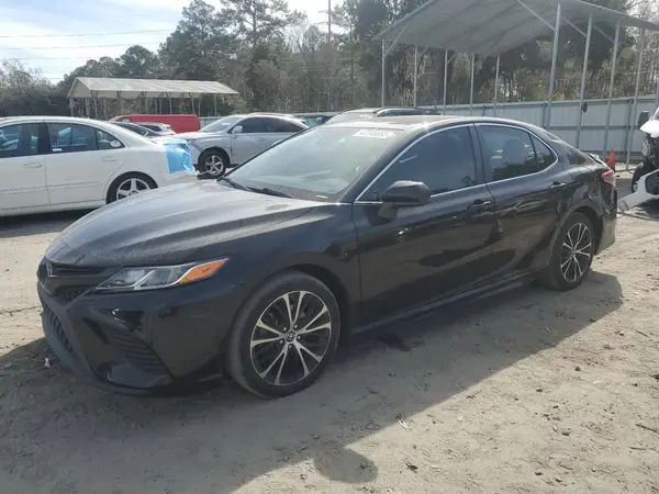 4T1B11HKXKU824516 2019 TOYOTA CAMRY - Image 1