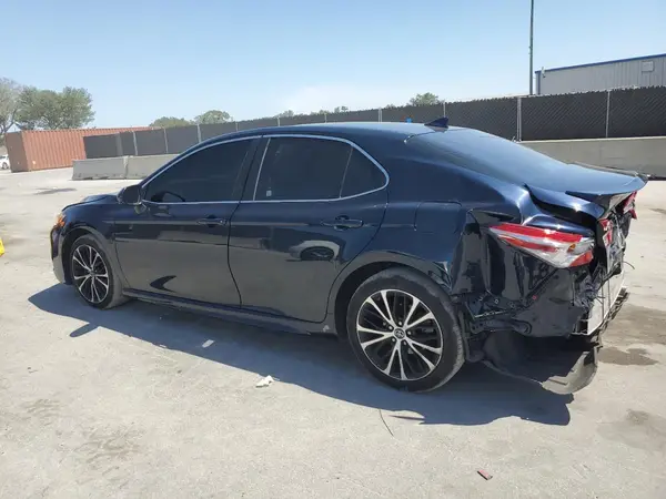 4T1B11HKXKU825584 2019 TOYOTA CAMRY - Image 2