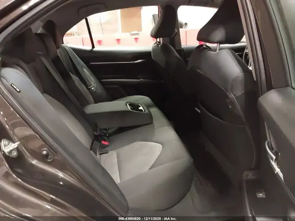 4T1B11HKXKU825794 2019 TOYOTA CAMRY - Image 8