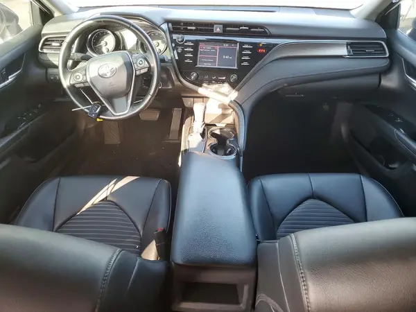 4T1B11HKXKU825875 2019 TOYOTA CAMRY - Image 8