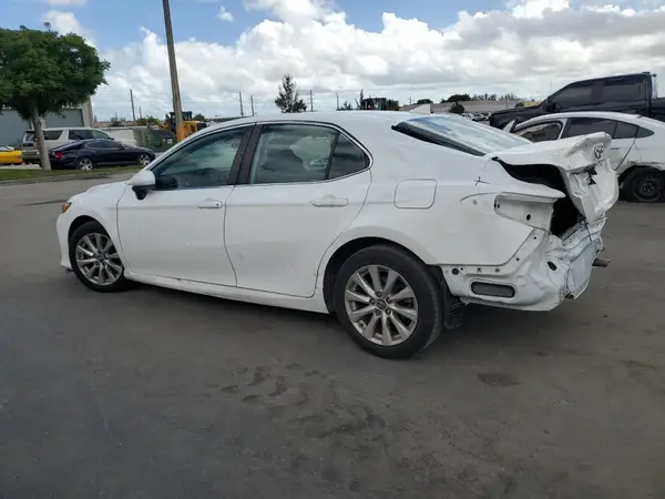 4T1B11HKXKU829554 2019 TOYOTA CAMRY - Image 2
