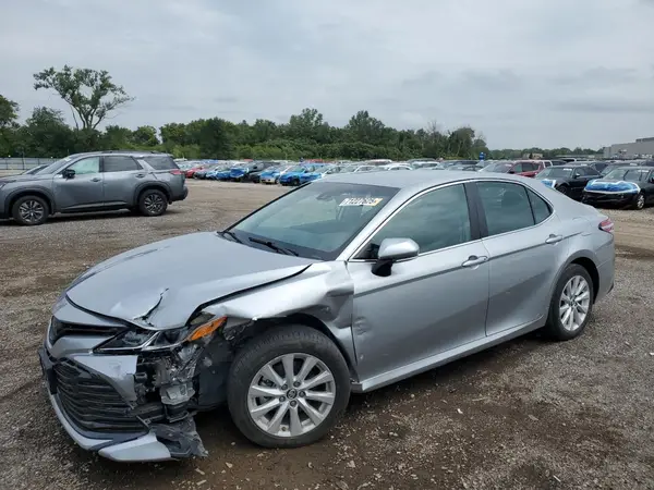 4T1B11HKXKU830171 2019 TOYOTA CAMRY - Image 1