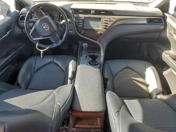 4T1B11HKXKU830865 2019 TOYOTA CAMRY - Image 8
