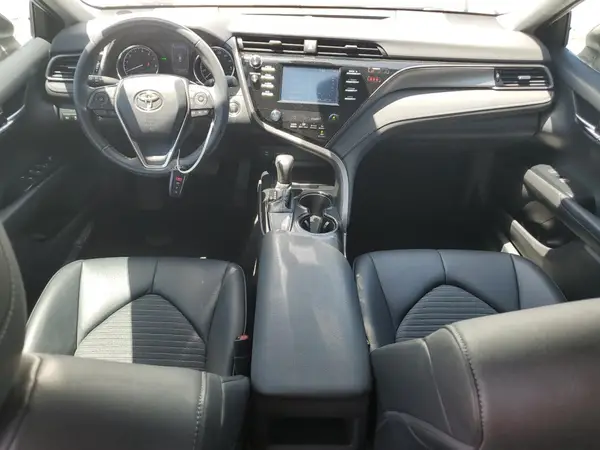 4T1B11HKXKU833135 2019 TOYOTA CAMRY - Image 8