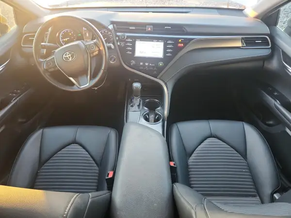 4T1B11HKXKU834480 2019 TOYOTA CAMRY - Image 8