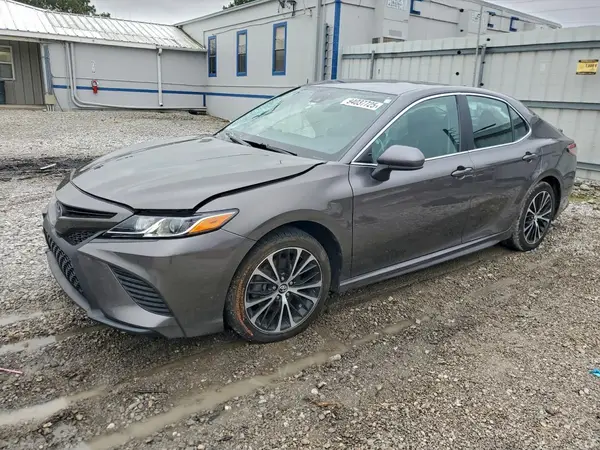 4T1B11HKXKU839100 2019 TOYOTA CAMRY - Image 1