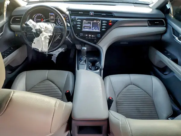 4T1B11HKXKU839727 2019 TOYOTA CAMRY - Image 8