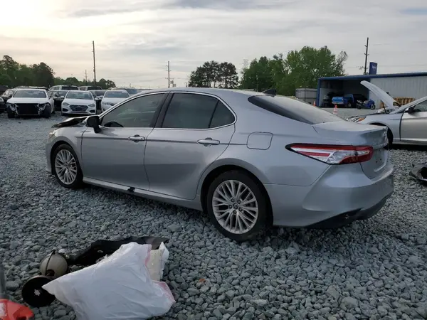 4T1B11HKXKU841994 2019 TOYOTA CAMRY - Image 2