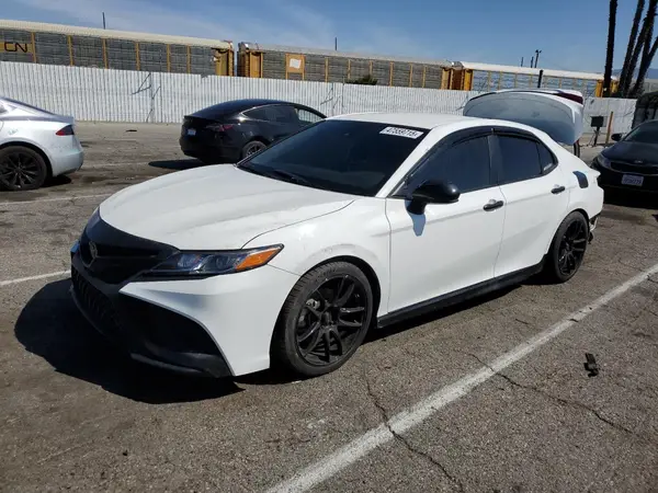 4T1B11HKXKU842353 2019 TOYOTA CAMRY - Image 1