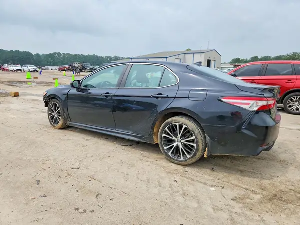 4T1B11HKXKU842725 2019 TOYOTA CAMRY - Image 2