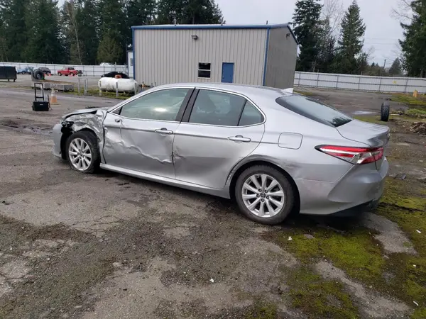 4T1B11HKXKU844796 2019 TOYOTA CAMRY - Image 2