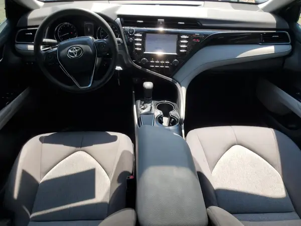 4T1B11HKXKU845401 2019 TOYOTA CAMRY - Image 8