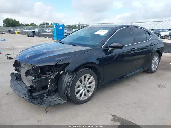 4T1B11HKXKU846578 2019 TOYOTA CAMRY - Image 2