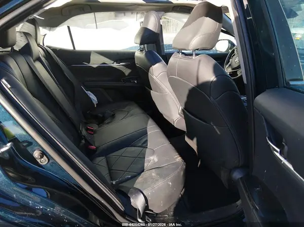 4T1B11HKXKU849934 2019 TOYOTA CAMRY - Image 8