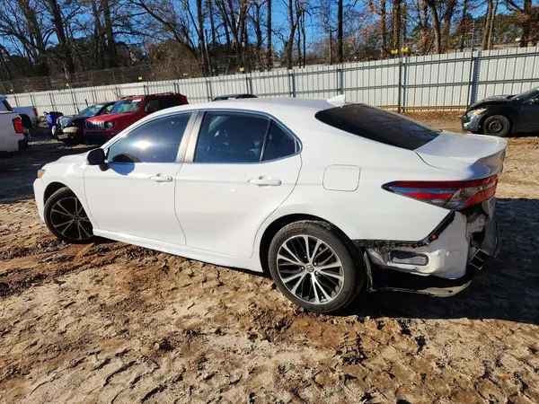 4T1B11HKXKU850226 2019 TOYOTA CAMRY - Image 2