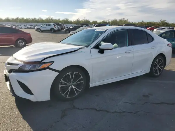 4T1B11HKXKU852302 2019 TOYOTA CAMRY - Image 1