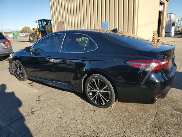4T1B11HKXKU856057 2019 TOYOTA CAMRY - Image 2