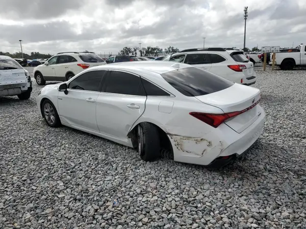 4T1B21FB0KU001335 2019 TOYOTA AVALON - Image 2