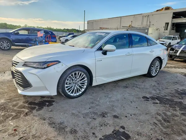 4T1B21FB0KU003330 2019 TOYOTA AVALON - Image 1