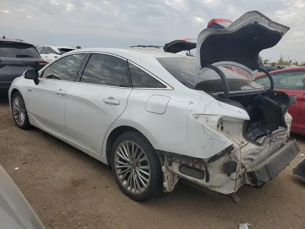 4T1B21FB0KU003425 2019 TOYOTA AVALON - Image 2
