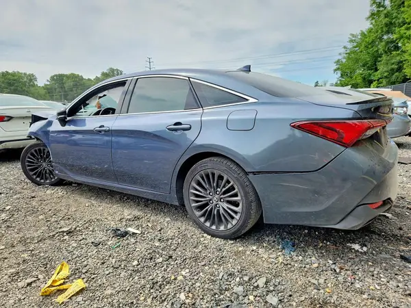 4T1B21FB0KU003988 2019 TOYOTA AVALON - Image 2