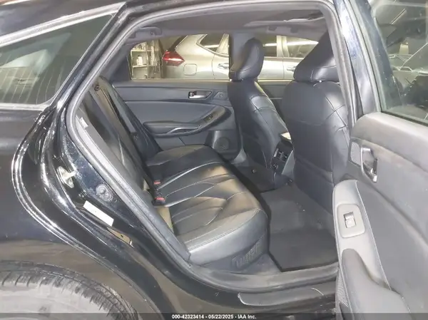 4T1B21FB0KU008639 2019 TOYOTA AVALON - Image 8